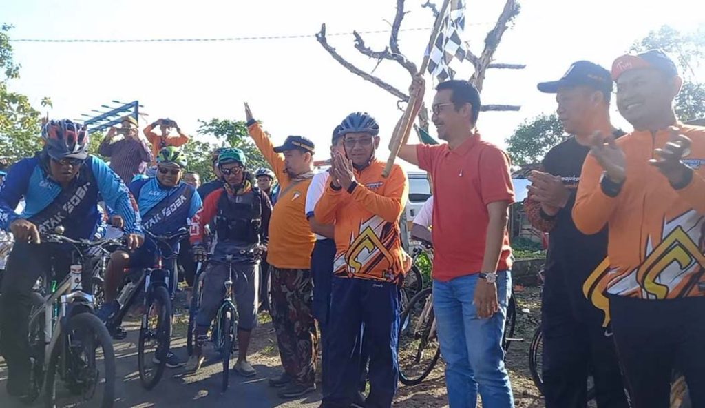 Ribuan Pesepeda Boyolali Ramaikan Gowes to Muktamar Muhammadiyah ke-48 CirebonMU