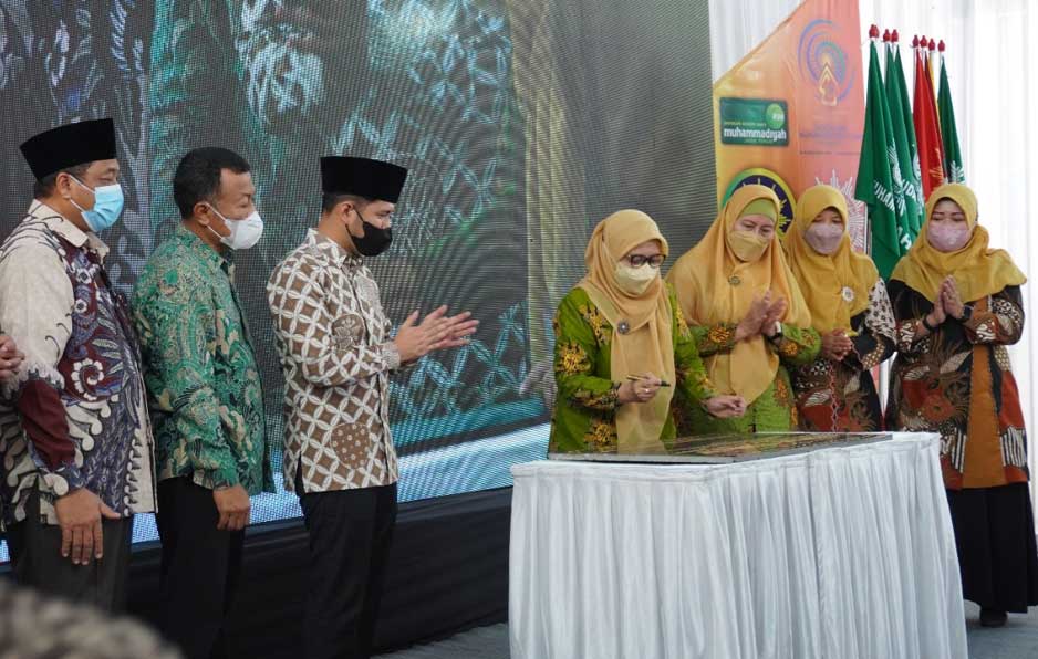 Tingkatkan Layanan, Gedung Firdaus RSU 'Aisyiyah Ponorogo Resmi Digunakan CirebonMU