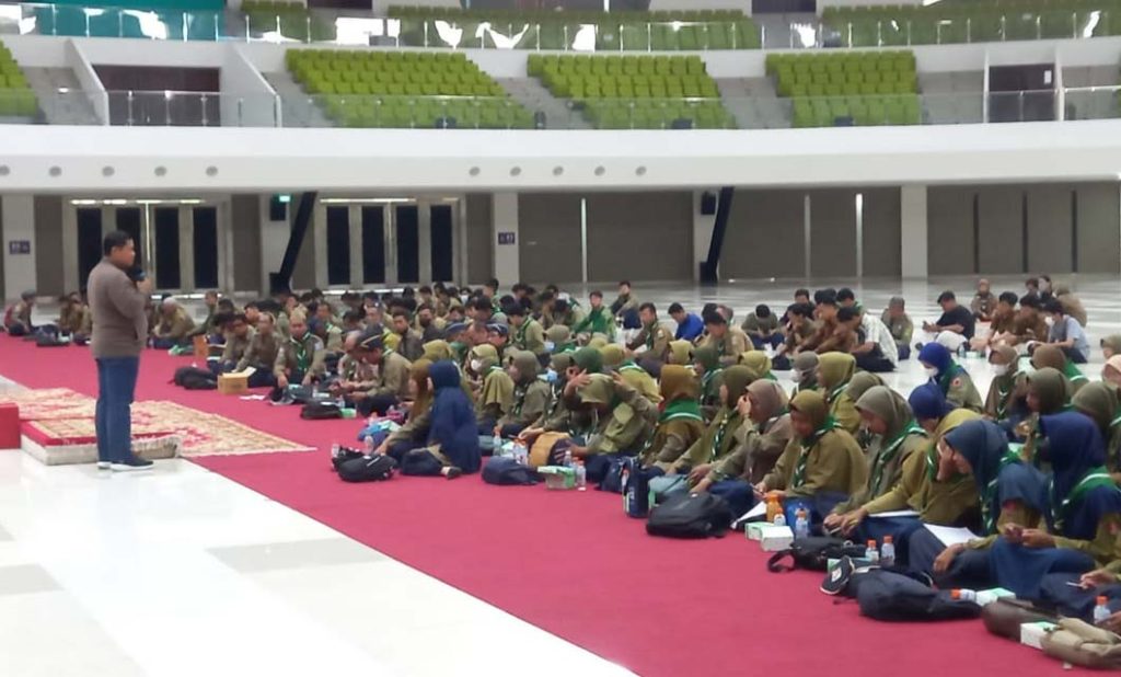 Duta Muktamar Bersih Kampanyekan Green Muktamar CirebonMU