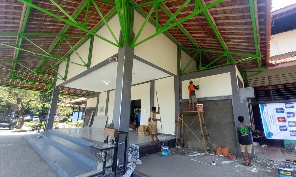 Panitia Muktamar Renovasi GOR UMS Untuk Sidang Aisyiyah CirebonMU