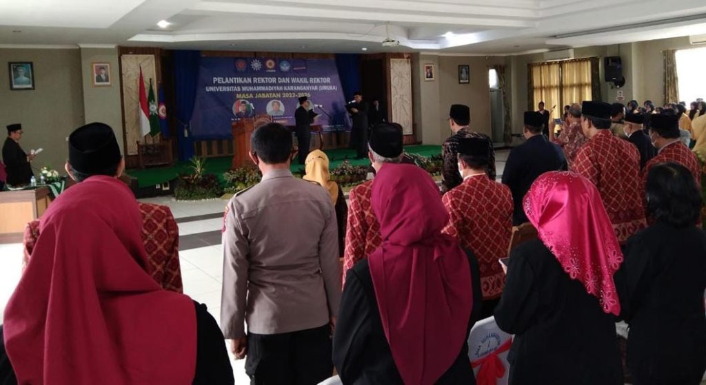 Rektor dan Wakil Rektor UMUKA Periode 2022-2026 Resmi Dilantik CirebonMU