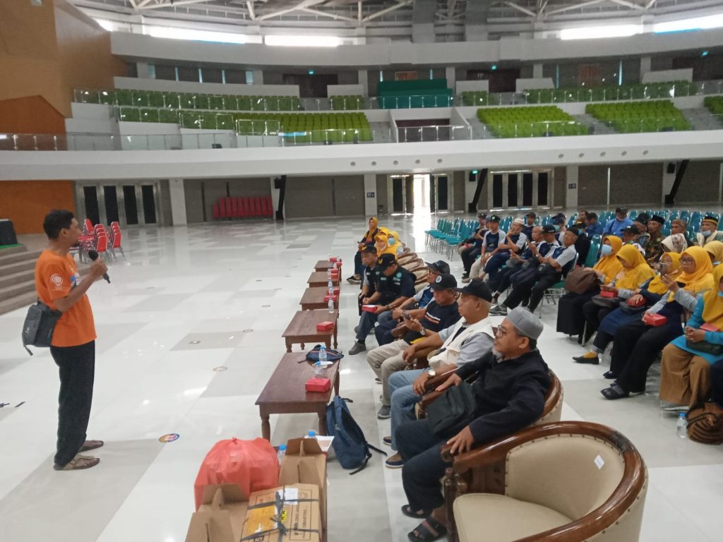 6 Rombongan Persyarikatan Kunjungi Gedung Edutorium KH Ahmad Dahlan UMS, Diterima Ketua Panitia Penerima Muktamar CirebonMU