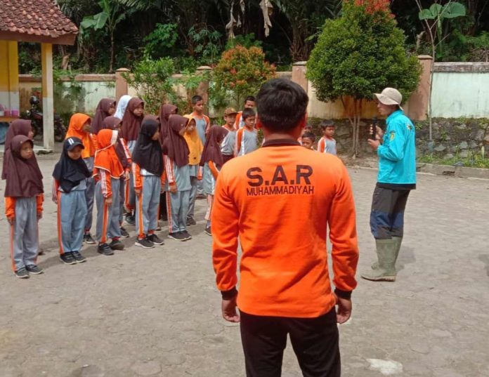 Relawan-Muhammadiyah-Banjarnegara-01