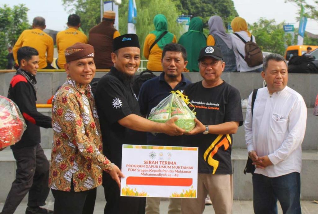 161 Santri Ponpes Darul Ihsan Long March 48 Km dari Sragen Menuju Edutorium UMS CirebonMU