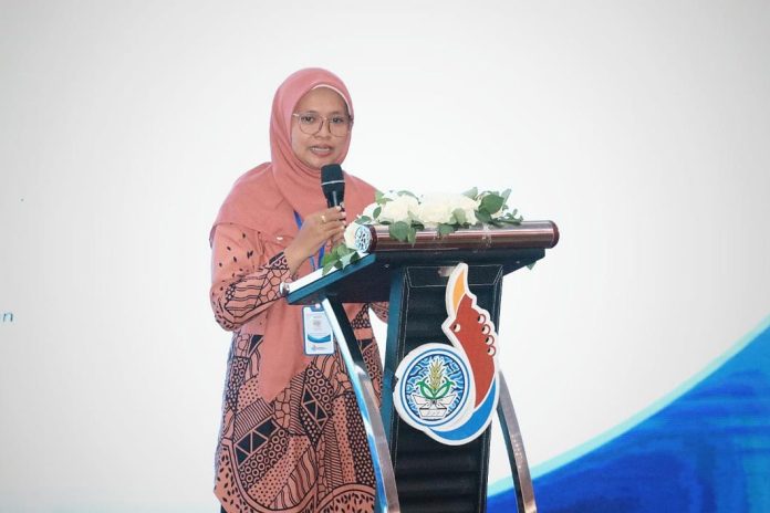 Ariati-Dina-Puspitasari-03