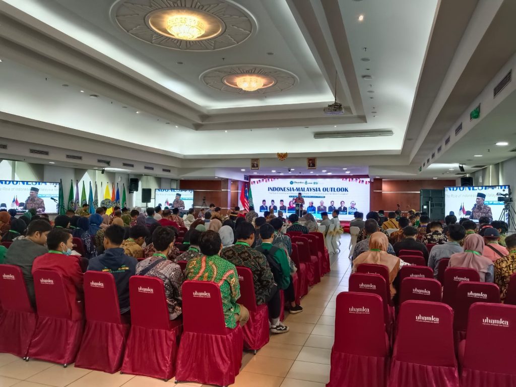 Uhamka Gandeng Negeri Jiran untuk Dukung Perdamaian Dunia CirebonMU