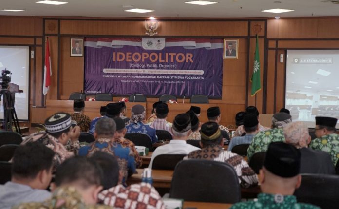 PWM-DIY-Idiopolitik-1