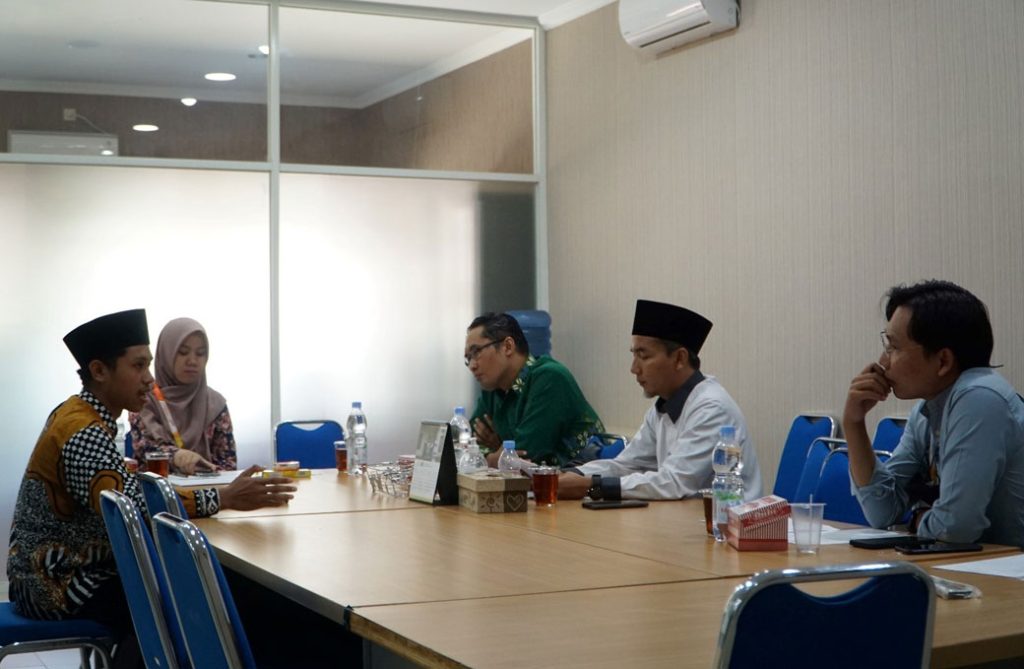 Lazismu DIY Seleksi 69 Mahasiswa Calon Penerima Beasiswa Sang Surya CirebonMU