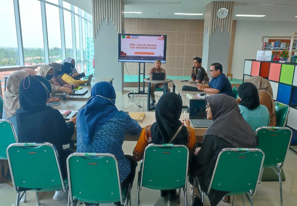Cegah Plagiarisme, Perpustakaan UMPP Adakan Kelas Literasi CirebonMU