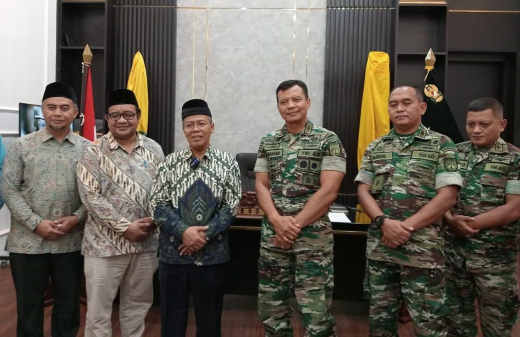 Bangun Sinergitas, PW Muhammadiyah DIY Silaturahim ke Korem 072 Pamungkas CirebonMU