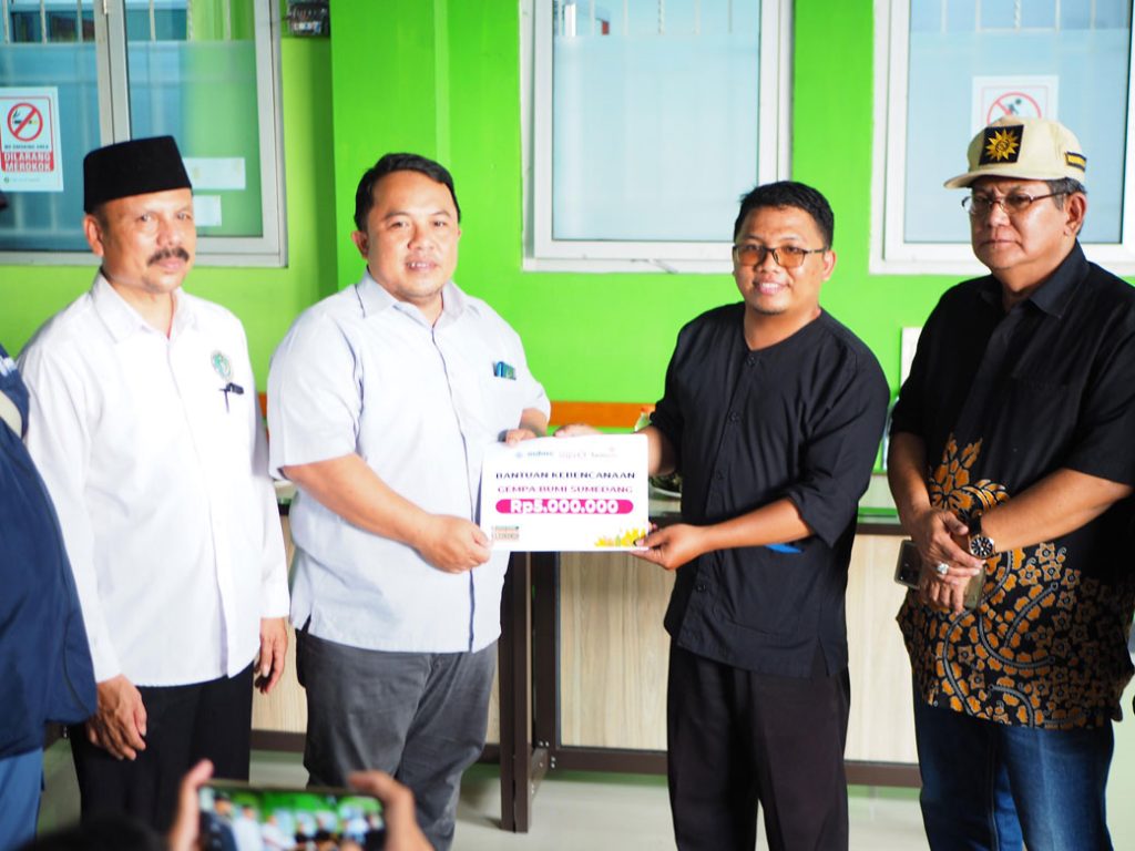 RESPONS CEPAT GEMPA SUMEDANG, LAZISMU KABUPATEN CIREBON KIRIMKAN BANTUAN DAN TIM KE LOKASI TERDAMPAK CirebonMU