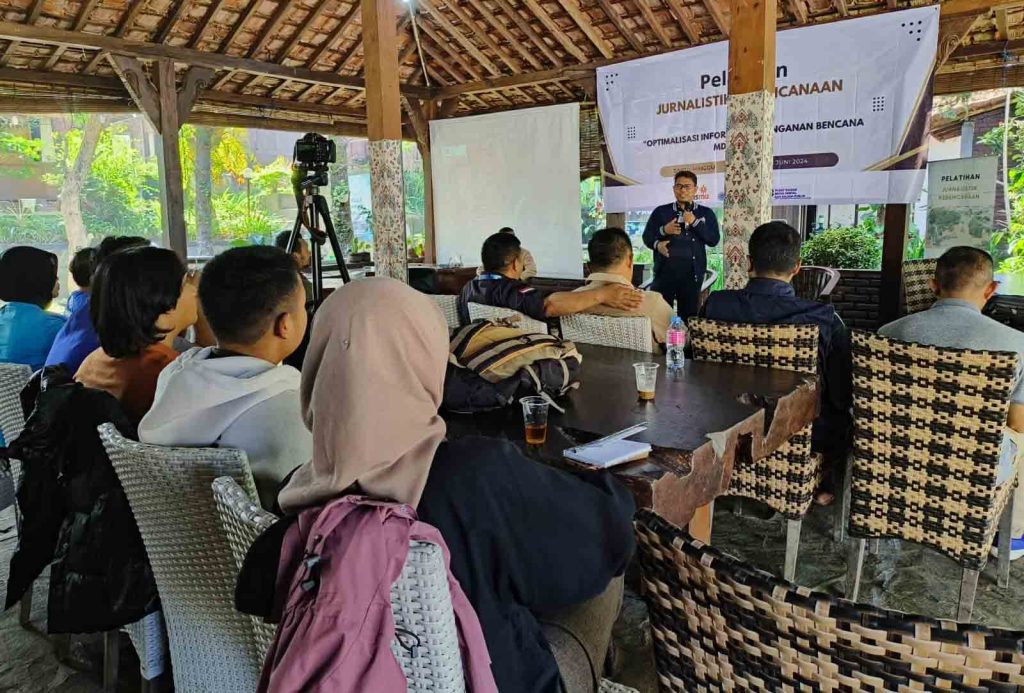 Tingkatkan Kapasitas, Relawan Kebencanaan Muhammadiyah Ikuti Pelatihan Jurnalistik CirebonMU