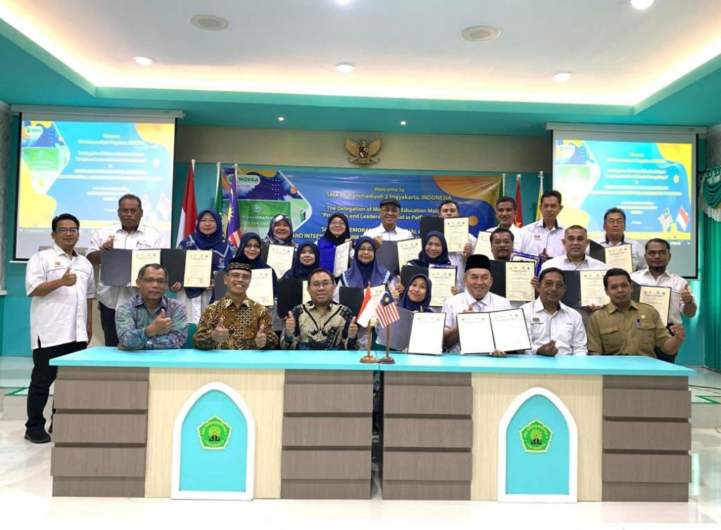 MoU dengan 18 Sekolah Lembaga Pendidikan Malaysia, SMA MUGA Siap Mendunia CirebonMU