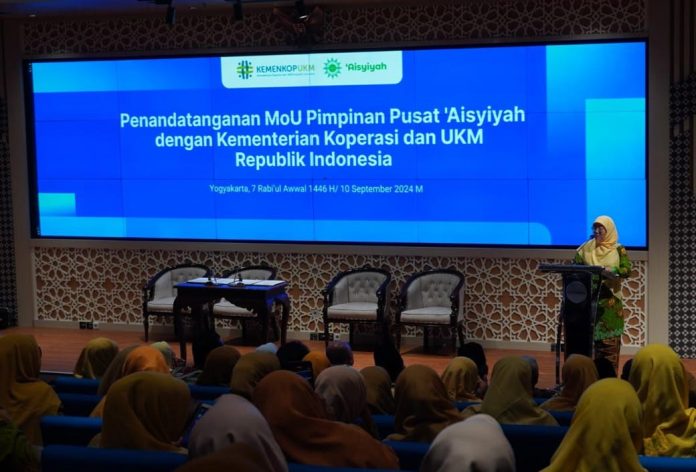 0-Nota-Kesepahaman-PPAisyiyah-dan-Kemenko-UKM-RI-02