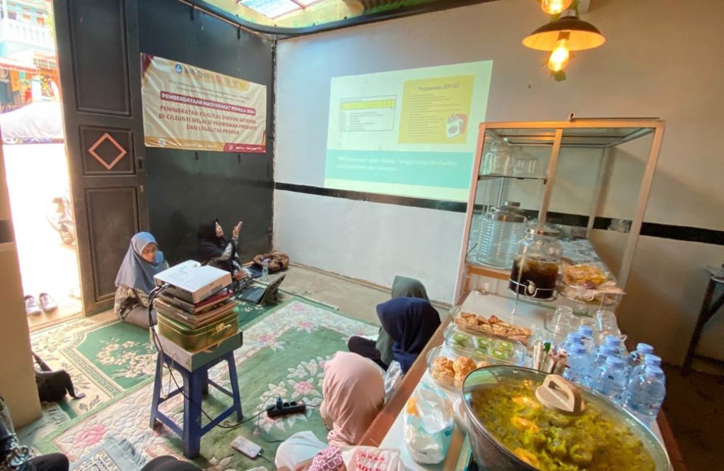 Program Pemberdayaan Masyarakat Pemula UM Bandung Bantu Tingkatkan Produktivitas UMKM CirebonMU