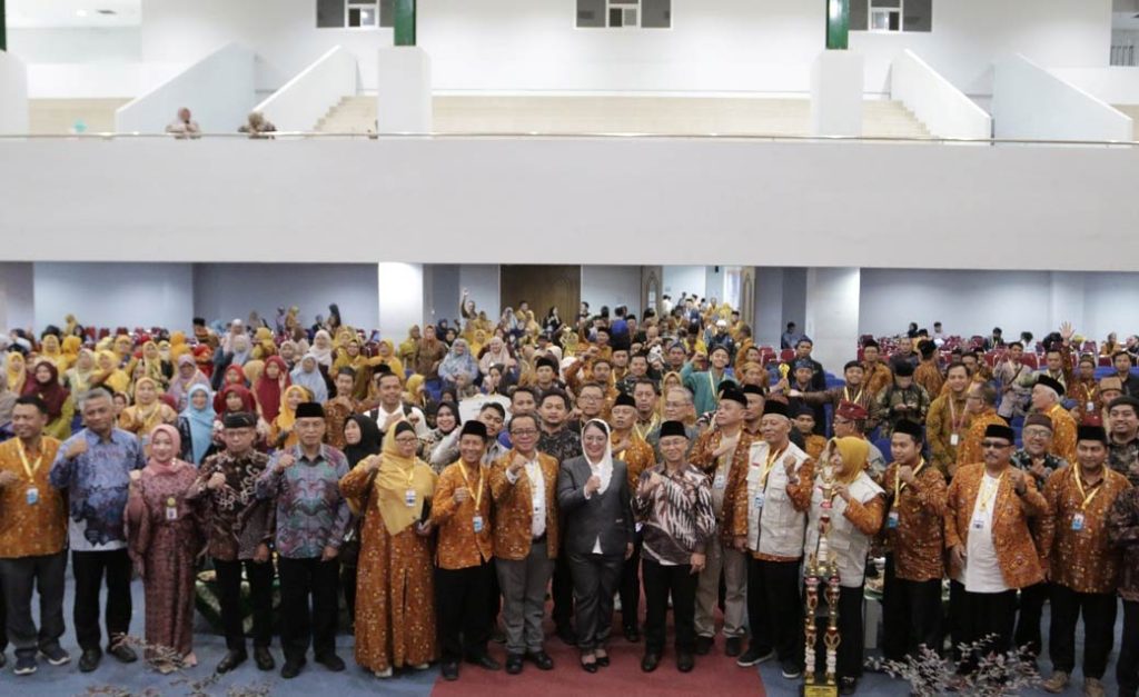 Pentingnya Pendidikan Agama dalam Kurikulum Nasional, AGPAII gelar Munas di UM Bandung CirebonMU