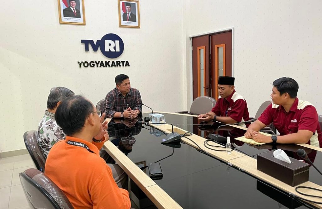 SMK Muhammadiyah 1 Sleman Jalin Kerja Sama dengan TVRI Yogyakarta CirebonMU