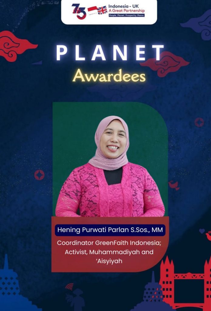 Hening Parlan Menerima Penghargaan Planet Award dari Kedutaan Besar Inggris di Jakarta CirebonMU