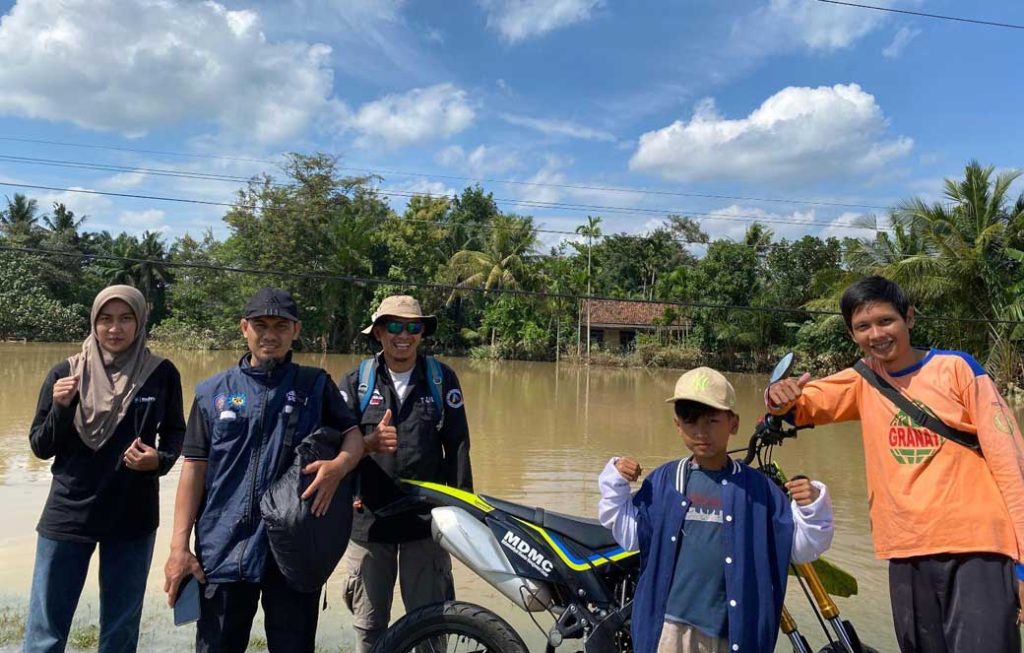 MDMC Bergerak Cepat Atasi Banjir Bandang Lampung: Bantuan dan Posko Didirikan CirebonMU