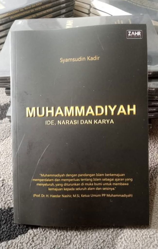 Kembali Menulis Buku Tentang Muhammadiyah CirebonMU