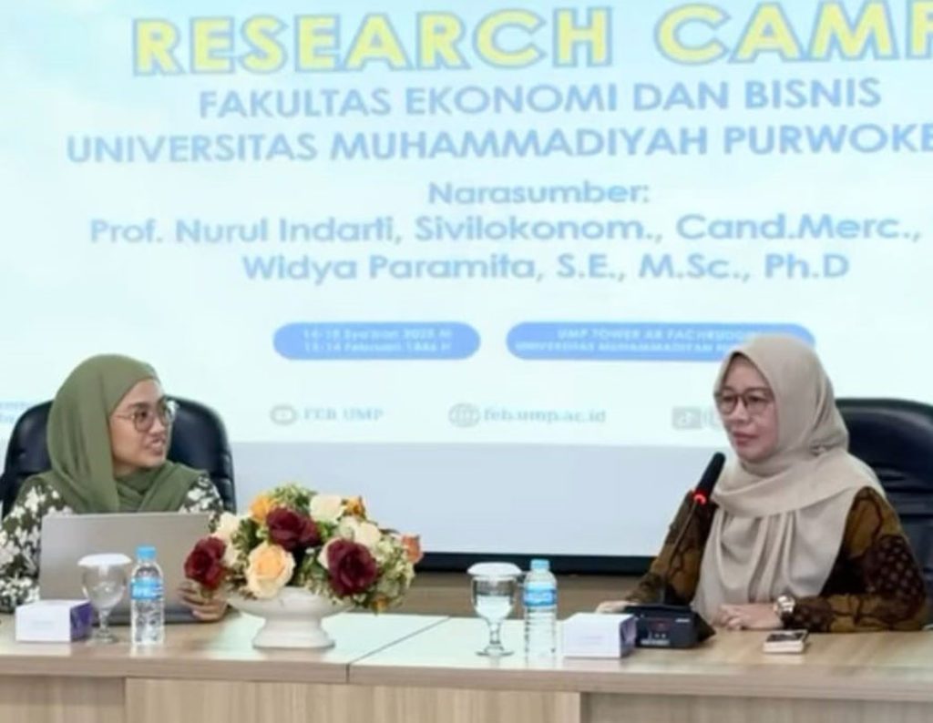 FEB UMP Gelar Research Camp 2025 untuk Tingkatkan Kualitas Riset dan Publikasi Ilmiah CirebonMU