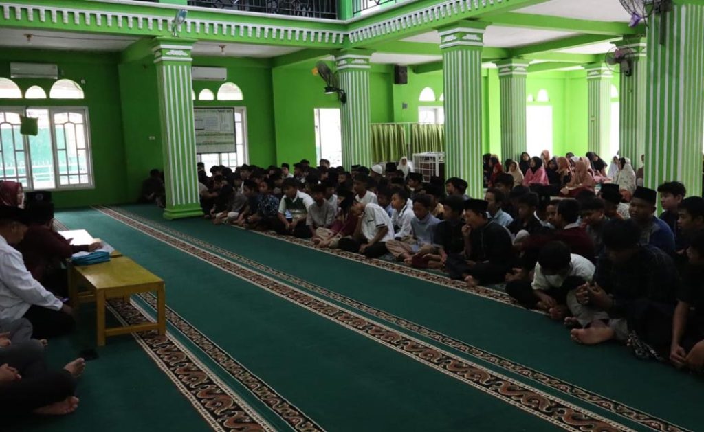 MTS Muhammadiyah 1 Natar Gelar Pesantren Ramadhan dan Ifthar Jamai CirebonMU