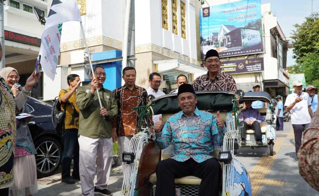 Muhammadiyah Luncurkan Becak Listrik: Bantu Ekonomi dan Promosi Gerakan Ramah Lingkungan CirebonMU