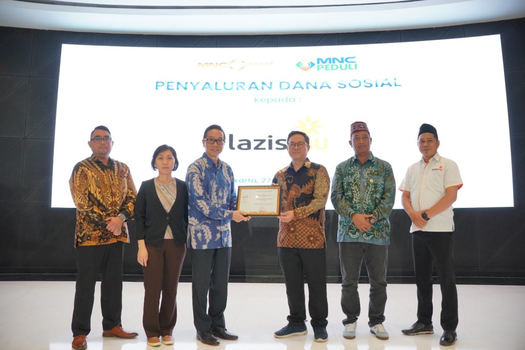 Lazismu Terima Dana Sosial dari MNC Asset Management CirebonMU